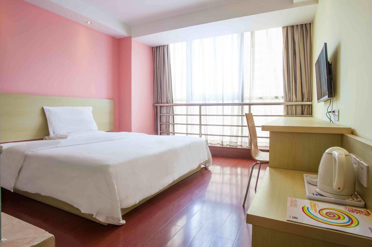 7Days Inn Shanghai Pudong New International Expo Centre ภายนอก รูปภาพ